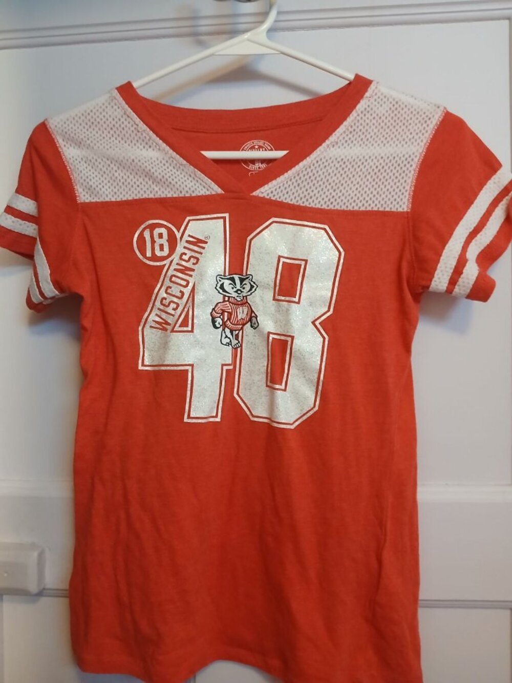 Rivalry Threads 91 Girls 10/12 Wisconsin Badger Shirt